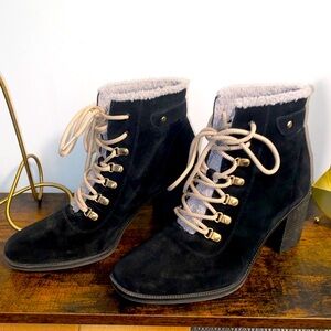 GOOD CONDITION DR SCHOLLS COZY LACE UP HEELED BOOTS size 11 FALL WINTER